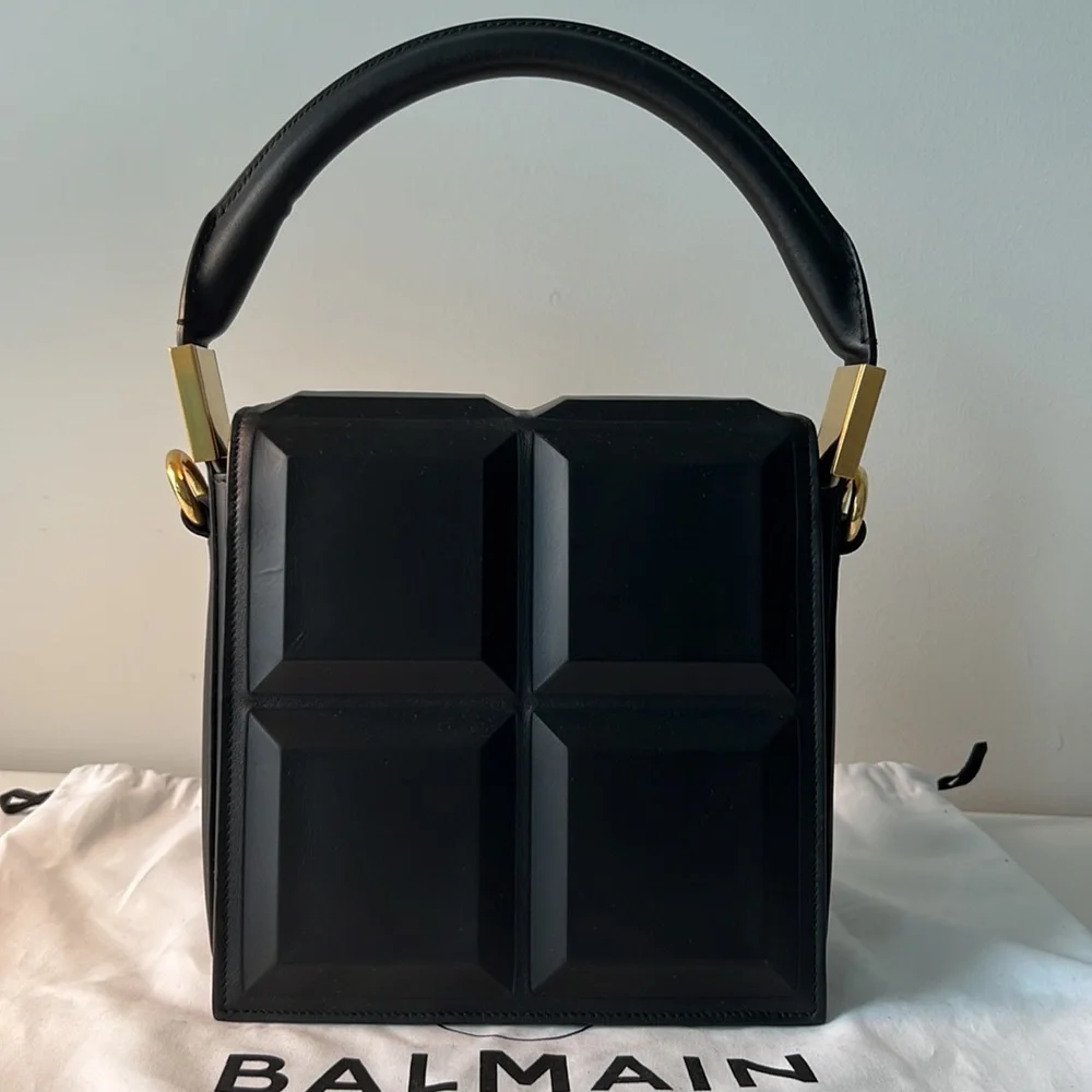 New Balmain’s famous Chocolate bag with strap. Designer bag. Chocolate model. - Picture 6 of 15
